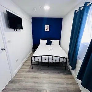 The Bank Hotell Barking (Greater London)