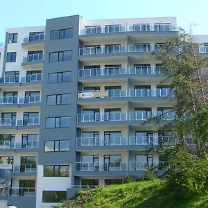 europroperties-yalta-apartments.goldensandshotels.net/