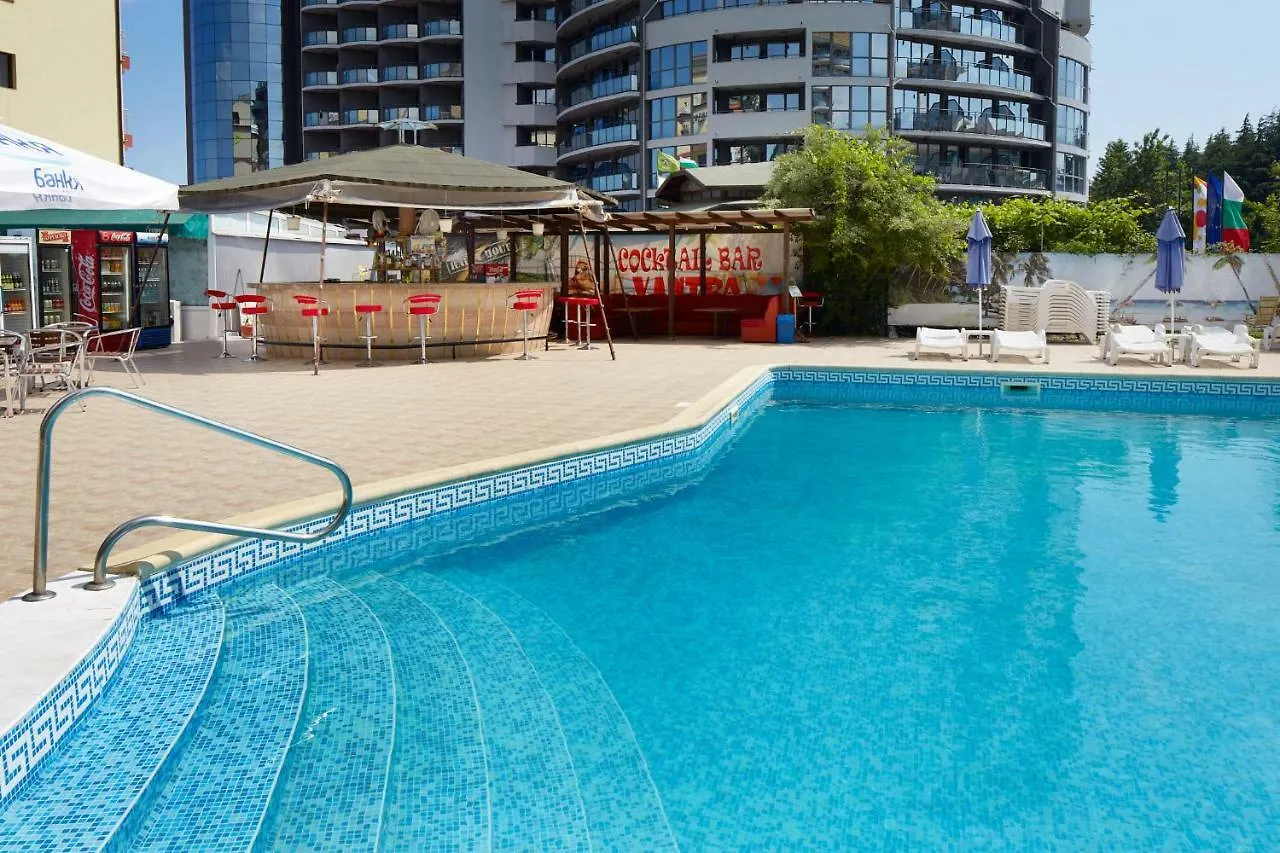 Hotel Yantra Słoneczny Brzeg 3*,